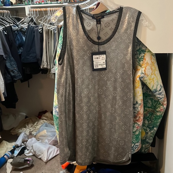 Louie Vuitton Women’s medium tank top - Picture 1 of 5